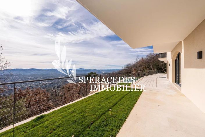 Image No.10-4 Bed House for sale