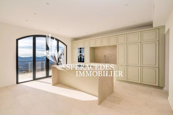 Image No.6-4 Bed House for sale