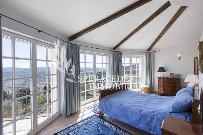 Image No.11-5 Bed House for sale