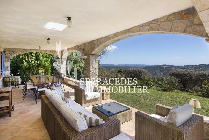 Image No.7-5 Bed House for sale