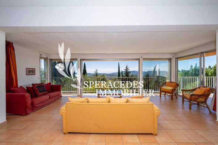 Image No.4-5 Bed House for sale