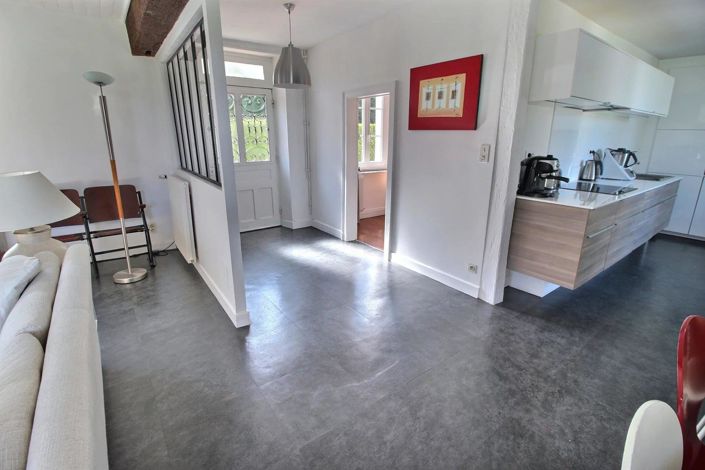 Image No.14-4 Bed House for sale