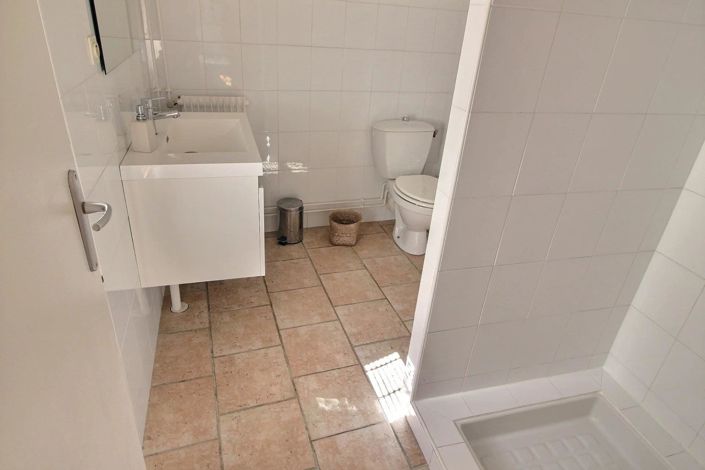 Image No.19-4 Bed House for sale