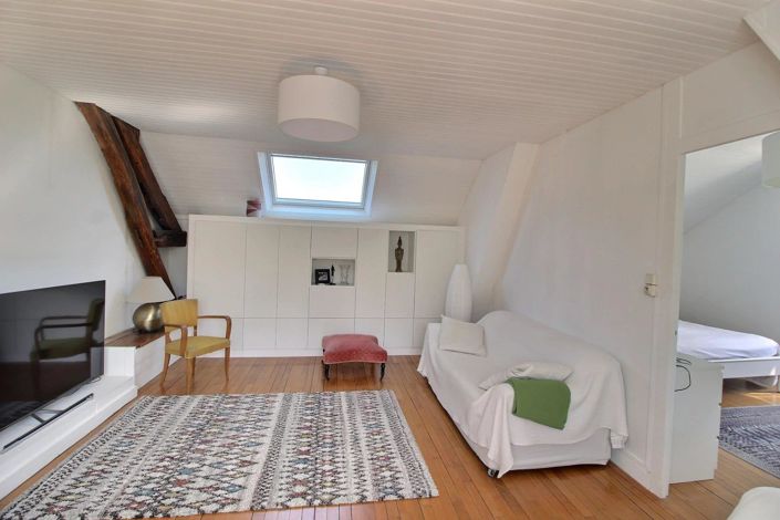 Image No.26-4 Bed House for sale