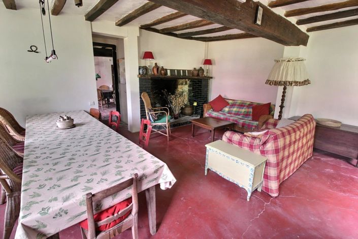 Image No.11-3 Bed House for sale