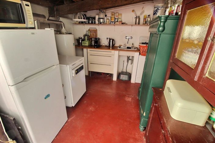 Image No.13-3 Bed House for sale