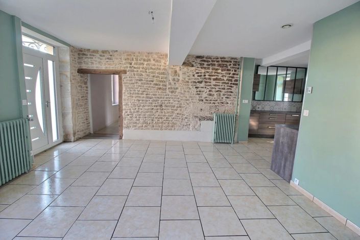 Image No.19-3 Bed House for sale