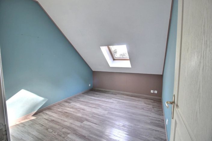 Image No.29-3 Bed House for sale