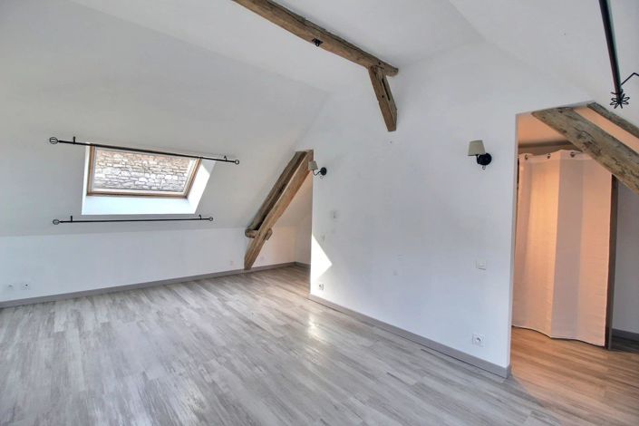 Image No.32-3 Bed House for sale