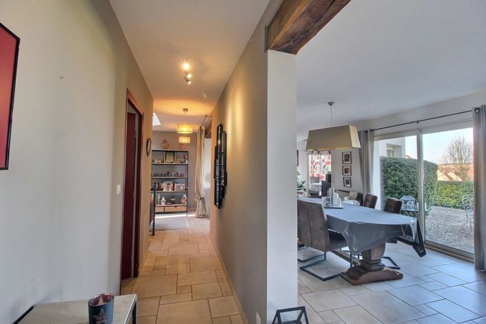 Image No.21-4 Bed House for sale