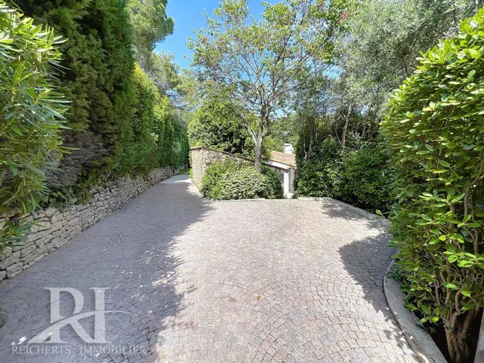 Image No.27-4 Bed House for sale