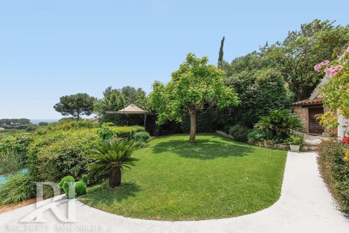 Image No.8-4 Bed House for sale