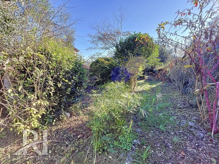 Image No.16-3 Bed House for sale