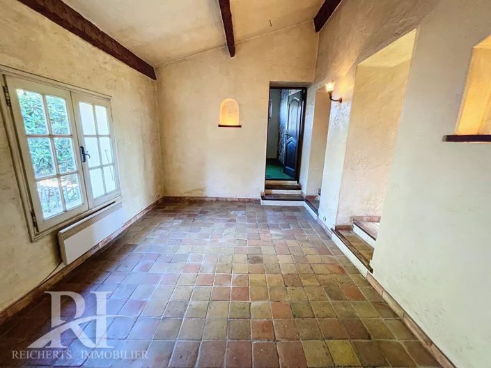 Image No.25-3 Bed House for sale