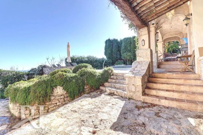 Image No.13-7 Bed House for sale