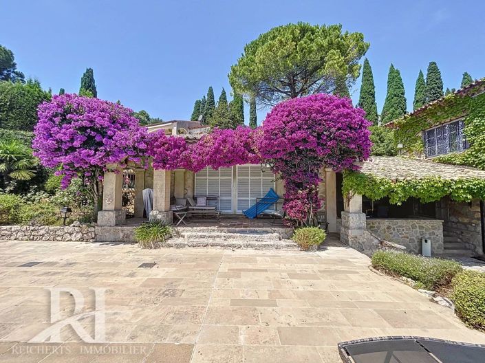 Image No.15-7 Bed House for sale