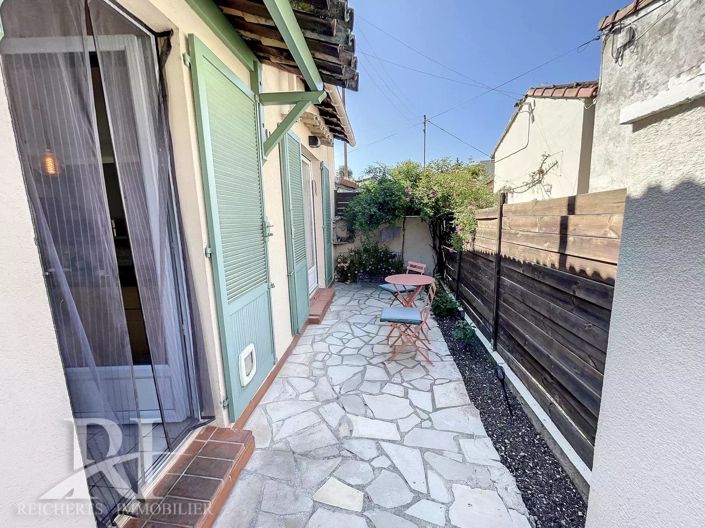 Image No.14-2 Bed House for sale