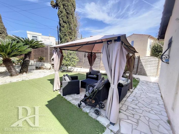 Image No.15-2 Bed House for sale