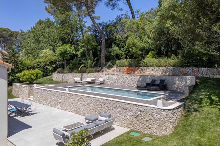 Image No.3-5 Bed House for sale