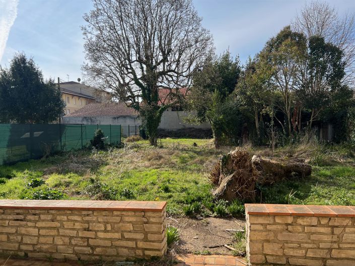 Image No.12-4 Bed House for sale