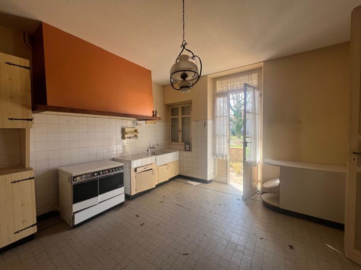 Image No.4-4 Bed House for sale