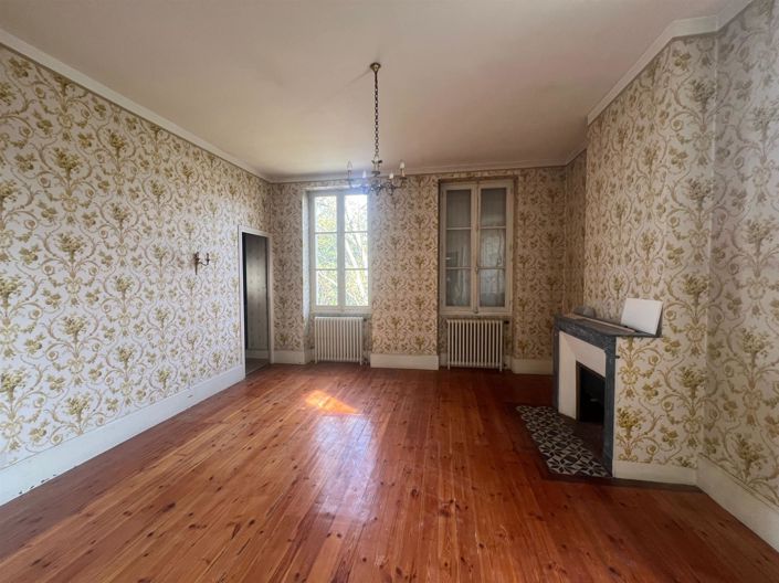 Image No.8-4 Bed House for sale