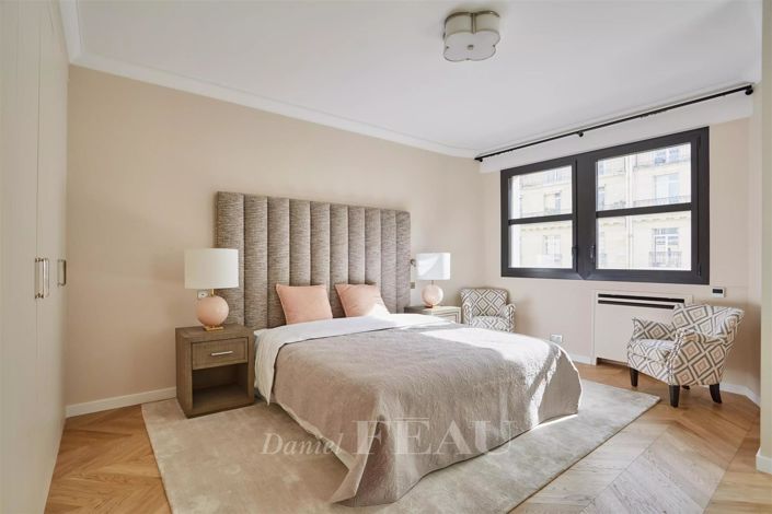 Image No.13-4 Bed Apartment for sale