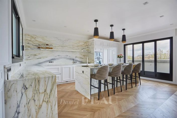 Image No.5-4 Bed Apartment for sale