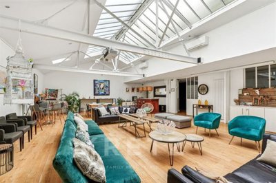 1 - Clichy, House
