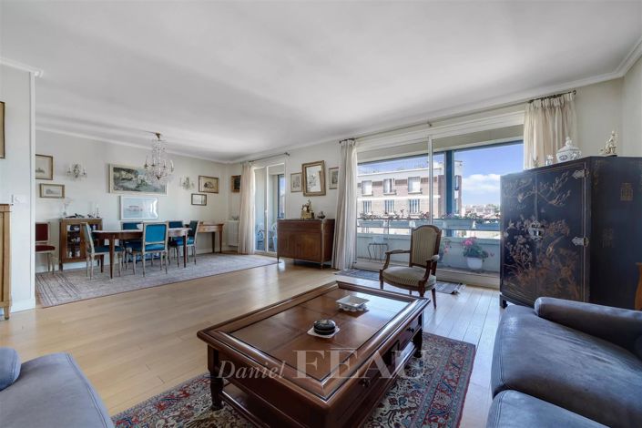 Image No.1-3 Bed Apartment for sale