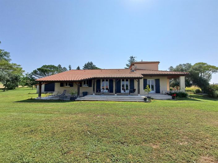 Image No.20-4 Bed House for sale