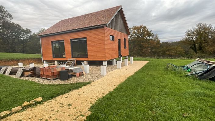 Image No.1-2 Bed House for sale