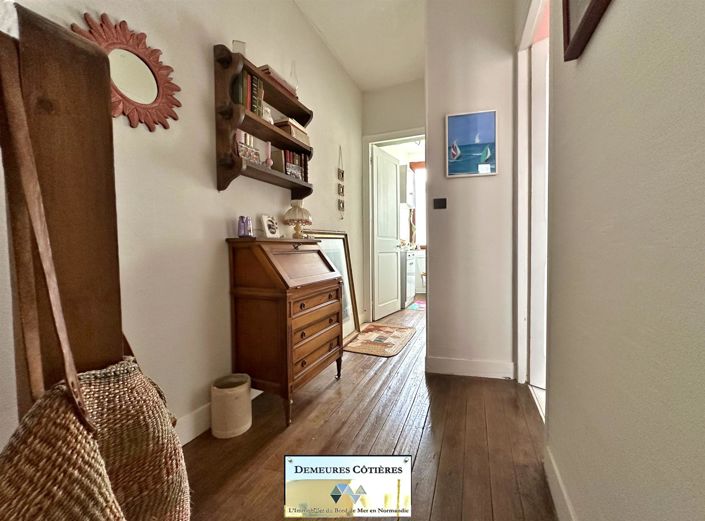 Image No.13-3 Bed House for sale