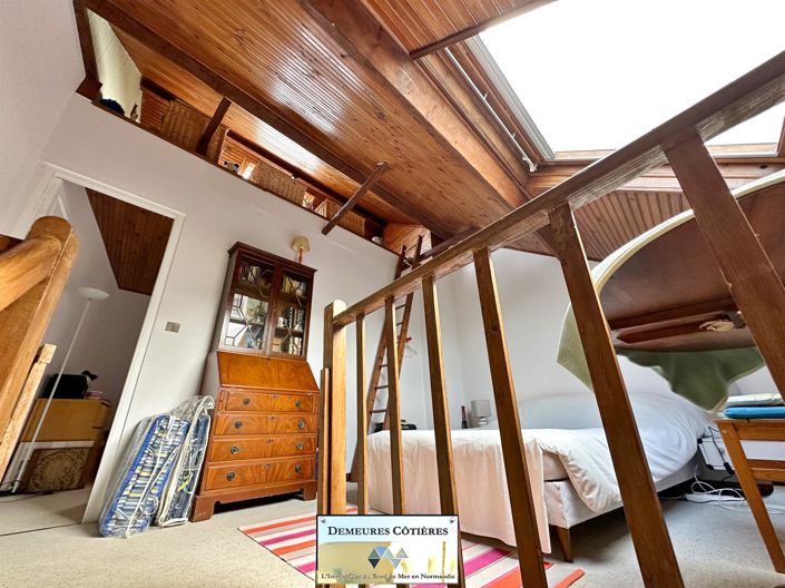 Image No.18-3 Bed House for sale