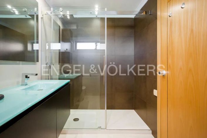 Image No.15-1 Bed Apartment for sale