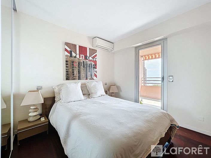 Image No.15-4 Bed Apartment for sale