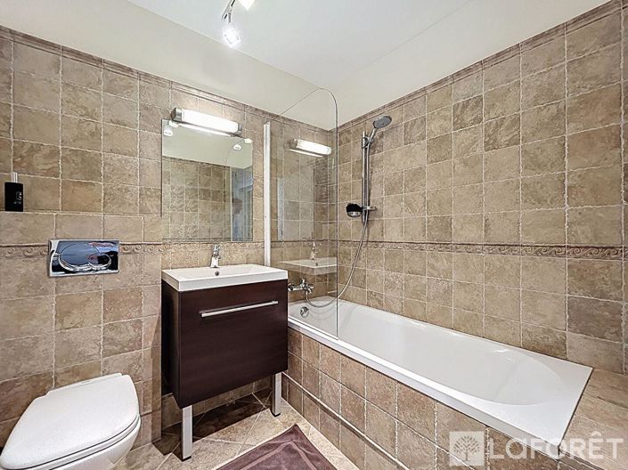 Image No.17-4 Bed Apartment for sale