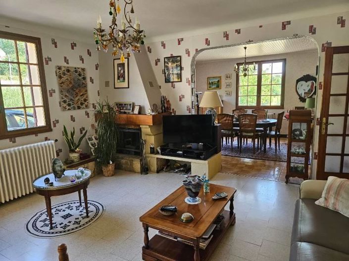 Image No.2-3 Bed House for sale