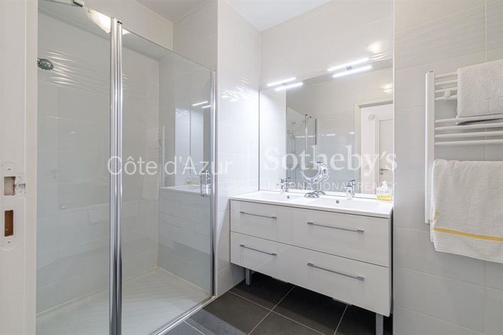 Image No.7-Appartement de 3 chambres à vendre à Nice