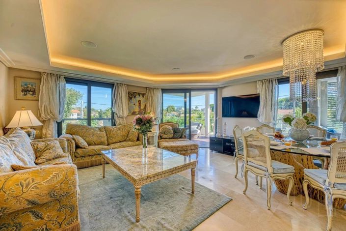 Image No.2-Propriété de 3 chambres à vendre à Antibes