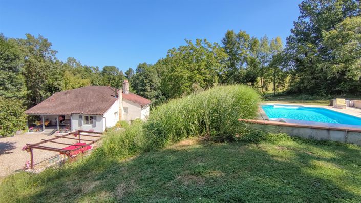 Image No.1-Maison de 3 chambres à vendre à Lot