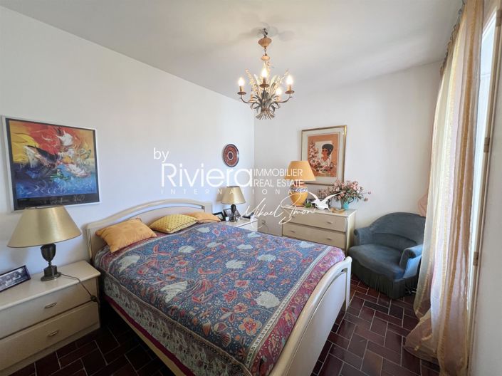 Image No.10-3 Bed Apartment for sale