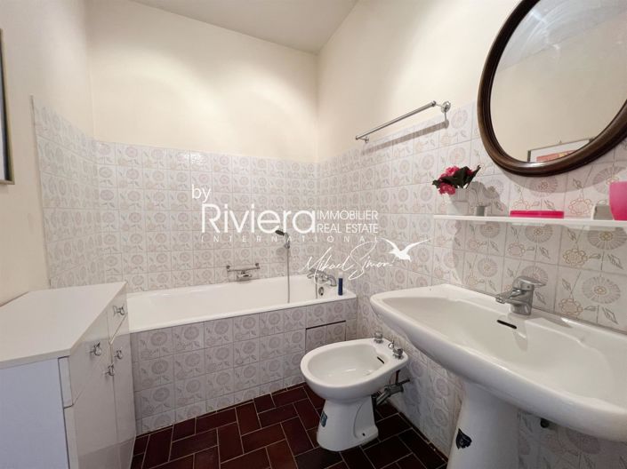 Image No.11-3 Bed Apartment for sale