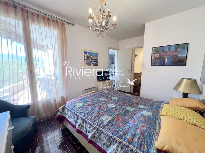 Image No.9-3 Bed Apartment for sale