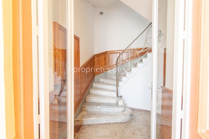 Image No.15-5 Bed House for sale