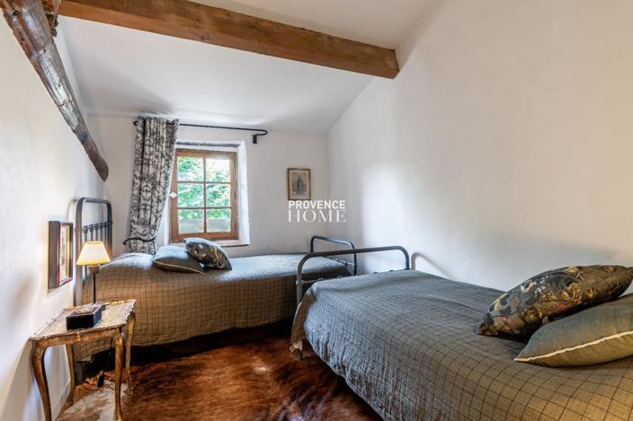 Image No.14-4 Bed House for sale