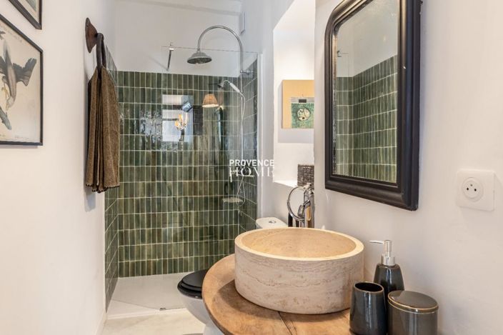 Image No.18-4 Bed House for sale