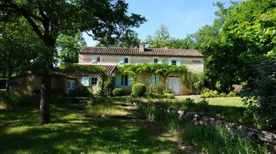 1 - Esclauzels, Maison