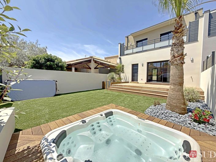 Image No.1-3 Bed Property for sale