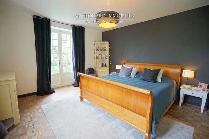 Image No.13-6 Bed House for sale